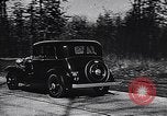 Standbild Autos von Ford Michigan United States USA, 1935, aus Sekunde 32 historischem Filmmaterial Videoclip 65675026575