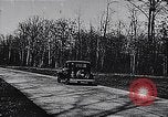 Standbild Autos von Ford Michigan United States USA, 1935, aus Sekunde 34 historischem Filmmaterial Videoclip 65675026575