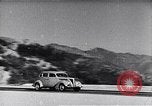 Standbild Autos von Ford Michigan United States USA, 1935, aus Sekunde 15 historischem Filmmaterial Videoclip 65675026576