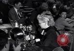Immagine di Audizione HUAC Washington DC USA, 1947, secondo 6 filmato di repertorio 65675026587