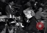 Immagine di Audizione HUAC Washington DC USA, 1947, secondo 11 filmato di repertorio 65675026587