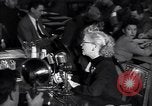 Immagine di Audizione HUAC Washington DC USA, 1947, secondo 13 filmato di repertorio 65675026587