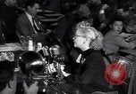 Immagine di Audizione HUAC Washington DC USA, 1947, secondo 14 filmato di repertorio 65675026587