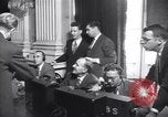 Immagine di Audizione HUAC Washington DC USA, 1947, secondo 15 filmato di repertorio 65675026591