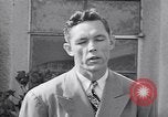 Standbild Arbeitskampf Hollywood Los Angeles California USA, 1947, aus Sekunde 32 historischem Filmmaterial Videoclip 65675026592