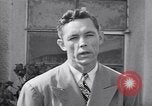 Standbild Arbeitskampf Hollywood Los Angeles California USA, 1947, aus Sekunde 36 historischem Filmmaterial Videoclip 65675026592