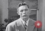 Standbild Arbeitskampf Hollywood Los Angeles California USA, 1947, aus Sekunde 39 historischem Filmmaterial Videoclip 65675026592