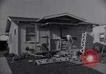 Immagine di Danni alla casa United States USA, 1947, secondo 12 filmato di repertorio 65675026597