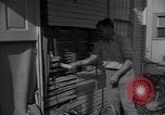 Immagine di Danni alla casa United States USA, 1947, secondo 24 filmato di repertorio 65675026597