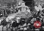 Image rite religieux annuel Brugge Belgique, 1931, de la seconde 8 séquences d'archives historiques vidéo 65675026601