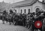 Image rite religieux annuel Brugge Belgique, 1931, de la seconde 24 séquences d'archives historiques vidéo 65675026601