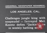 Image Melvin Koontz Los Angeles California USA, 1931, de la seconde 7 séquences d'archives historiques vidéo 65675026604