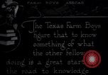 Image Les garçons de ferme du Texas d' agriculture dans d'autres états United States USA, 1920, de la seconde 25 séquences d'archives historiques vidéo 65675026607