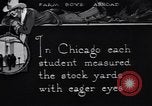 Image Les garçons de ferme Texas Stockyards Chicago visite United States USA, 1920, de la seconde 6 séquences d'archives historiques vidéo 65675026609