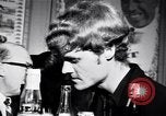 Immagine di Whisky a go go dancing West Hollywood California USA, 1965, secondo 57 filmato di repertorio 65675026615