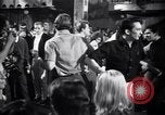 Immagine di Whisky a go go dancing West Hollywood California USA, 1965, secondo 62 filmato di repertorio 65675026615