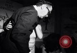 Immagine di Whisky a Go Go night club a metà degli anni sessanta West Hollywood California USA, 1965, secondo 8 filmato di repertorio 65675026616