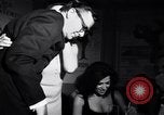 Immagine di Whisky a Go Go night club a metà degli anni sessanta West Hollywood California USA, 1965, secondo 9 filmato di repertorio 65675026616