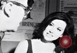 Immagine di Whisky a Go Go night club a metà degli anni sessanta West Hollywood California USA, 1965, secondo 23 filmato di repertorio 65675026616