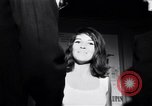 Immagine di Whisky a Go Go night club a metà degli anni sessanta West Hollywood California USA, 1965, secondo 26 filmato di repertorio 65675026616