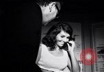 Immagine di Whisky a Go Go night club a metà degli anni sessanta West Hollywood California USA, 1965, secondo 36 filmato di repertorio 65675026616