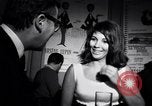Immagine di Whisky a Go Go night club a metà degli anni sessanta West Hollywood California USA, 1965, secondo 40 filmato di repertorio 65675026616