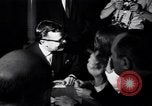 Immagine di Whisky a Go Go night club a metà degli anni sessanta West Hollywood California USA, 1965, secondo 50 filmato di repertorio 65675026616