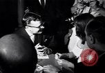 Immagine di Whisky a Go Go night club a metà degli anni sessanta West Hollywood California USA, 1965, secondo 54 filmato di repertorio 65675026616