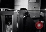Immagine di Whisky a Go Go night club a metà degli anni sessanta West Hollywood California USA, 1965, secondo 58 filmato di repertorio 65675026616