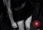 Immagine di Whisky a Go Go club West Hollywood California USA, 1965, secondo 10 filmato di repertorio 65675026617