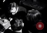 Immagine di Whisky a Go Go night club scene West Hollywood California USA, 1965, secondo 3 filmato di repertorio 65675026618