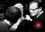 Immagine di Whisky a Go Go night club scene West Hollywood California USA, 1965, secondo 12 filmato di repertorio 65675026618