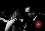 Immagine di Whisky a Go Go night club scene West Hollywood California USA, 1965, secondo 37 filmato di repertorio 65675026618