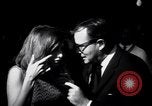 Immagine di Whisky a Go Go night club scene West Hollywood California USA, 1965, secondo 39 filmato di repertorio 65675026618