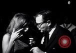 Immagine di Whisky a Go Go night club scene West Hollywood California USA, 1965, secondo 40 filmato di repertorio 65675026618