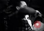 Immagine di Anni sessanta Whisky a Go Go night club scene West Hollywood California USA, 1965, secondo 6 filmato di repertorio 65675026619