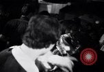 Immagine di Anni sessanta Whisky a Go Go night club scene West Hollywood California USA, 1965, secondo 37 filmato di repertorio 65675026619