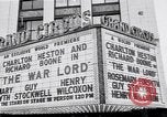 Immagine di Prima mondiale del film Il Signore della Guerra Detroit Michigan, 1965, secondo 1 filmato di repertorio 65675026620