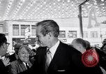 Immagine di Prima mondiale del film Il Signore della Guerra Detroit Michigan, 1965, secondo 56 filmato di repertorio 65675026620