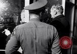Immagine di Madame X premier Los Angeles California USA, 1966, secondo 31 filmato di repertorio 65675026622