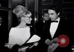 Immagine di Madame X premier Los Angeles California USA, 1966, secondo 49 filmato di repertorio 65675026622