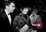 Immagine di Madame X premier Los Angeles California USA, 1966, secondo 57 filmato di repertorio 65675026622