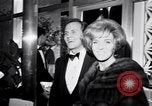 Immagine di Madame X movie Premier Los Angeles California USA, 1966, secondo 41 filmato di repertorio 65675026623