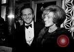 Immagine di Madame X movie Premier Los Angeles California USA, 1966, secondo 46 filmato di repertorio 65675026623