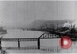 Image construction de poutres métalliques Pennsylvania United States USA, 1930, de la seconde 21 séquences d'archives historiques vidéo 65675026626
