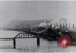 Image construction de poutres métalliques Pennsylvania United States USA, 1930, de la seconde 23 séquences d'archives historiques vidéo 65675026626