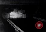 Image construction de poutres métalliques Pennsylvania United States USA, 1930, de la seconde 18 séquences d'archives historiques vidéo 65675026628