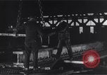 Immagine di Trave metallica Costruzione Pennsylvania United States USA, 1930, secondo 52 filmato di repertorio 65675026632