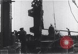 Standbild Bau des Empire State Building New York City USA, 1930, aus Sekunde 14 historischem Filmmaterial Videoclip 65675026647
