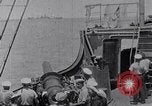 Image SMS Möwe coule le vapeur britannique Georgic dans Première Guerre Mondiale 'Océan Atlantique, 1916, de la seconde 11 séquences d'archives historiques vidéo 65675026653